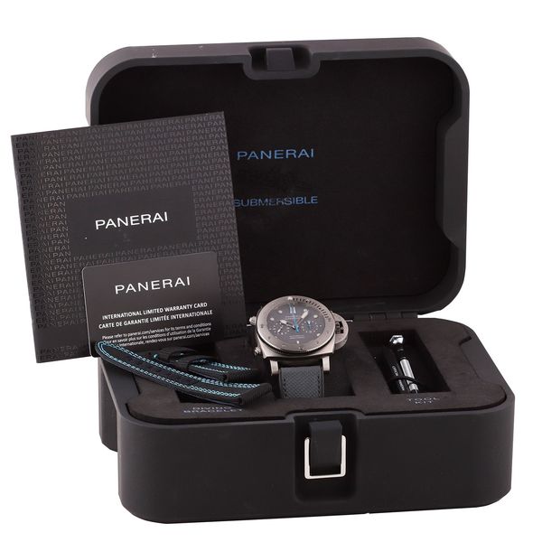 Panerai Submersible PAM01207